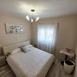 Διαμέρισμα Best4u *
