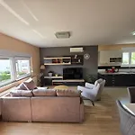 Best4u Апартаменты *
