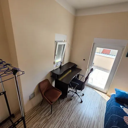 Best4u Apartman Zára